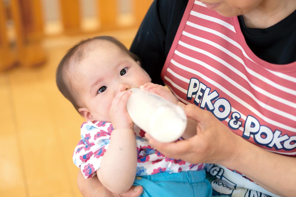 朝の体操・おやつ・授乳